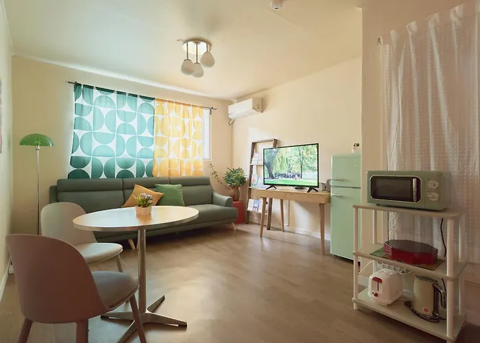 Midam Yeonhui Appartement *